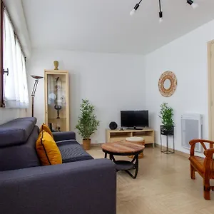  Appartement Au Coeur Des Lices
